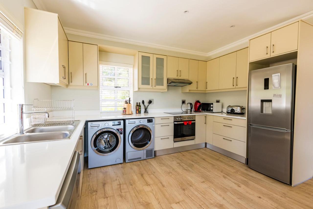 Kunjani Villas Stellenbosch Bagian luar foto